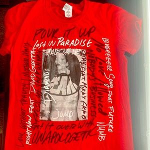 Rihanna tour t shirt
